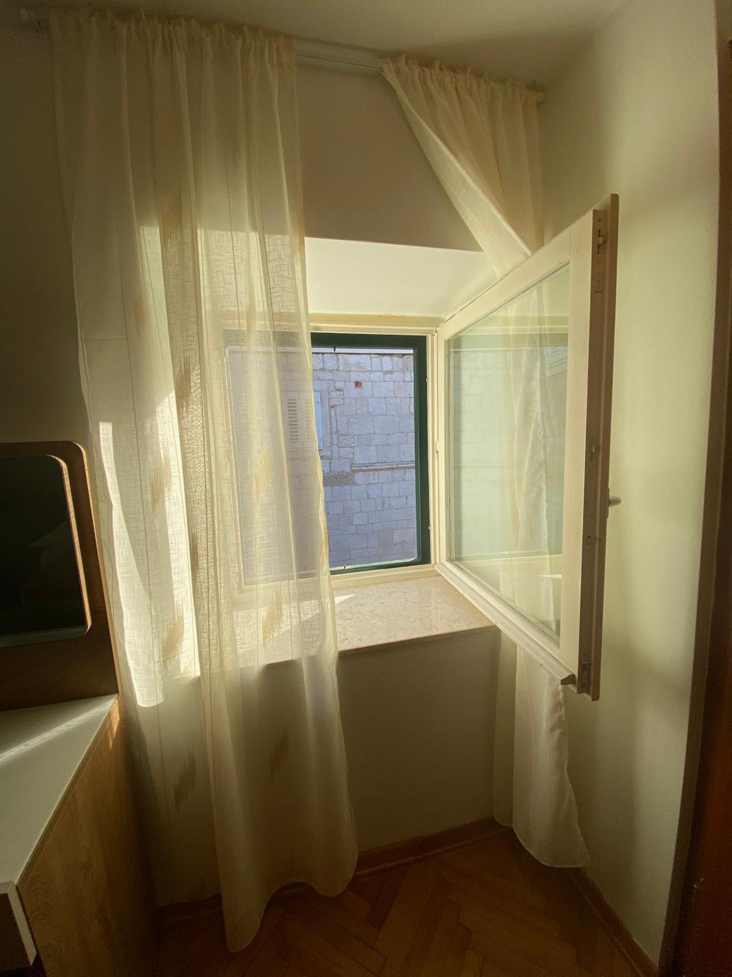 Rooms Base Split Kültér fotó